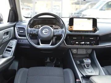 Nissan Qashqai 1.3 l 156CP X-Tronic MHEV N-Connecta