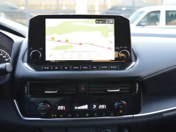 Nissan Qashqai 1.3 l 156CP X-Tronic MHEV N-Connecta