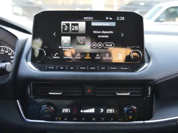 Nissan Qashqai 1.3 l 156CP X-Tronic MHEV N-Connecta