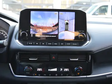 Nissan Qashqai 1.3 l 156CP X-Tronic MHEV N-Connecta