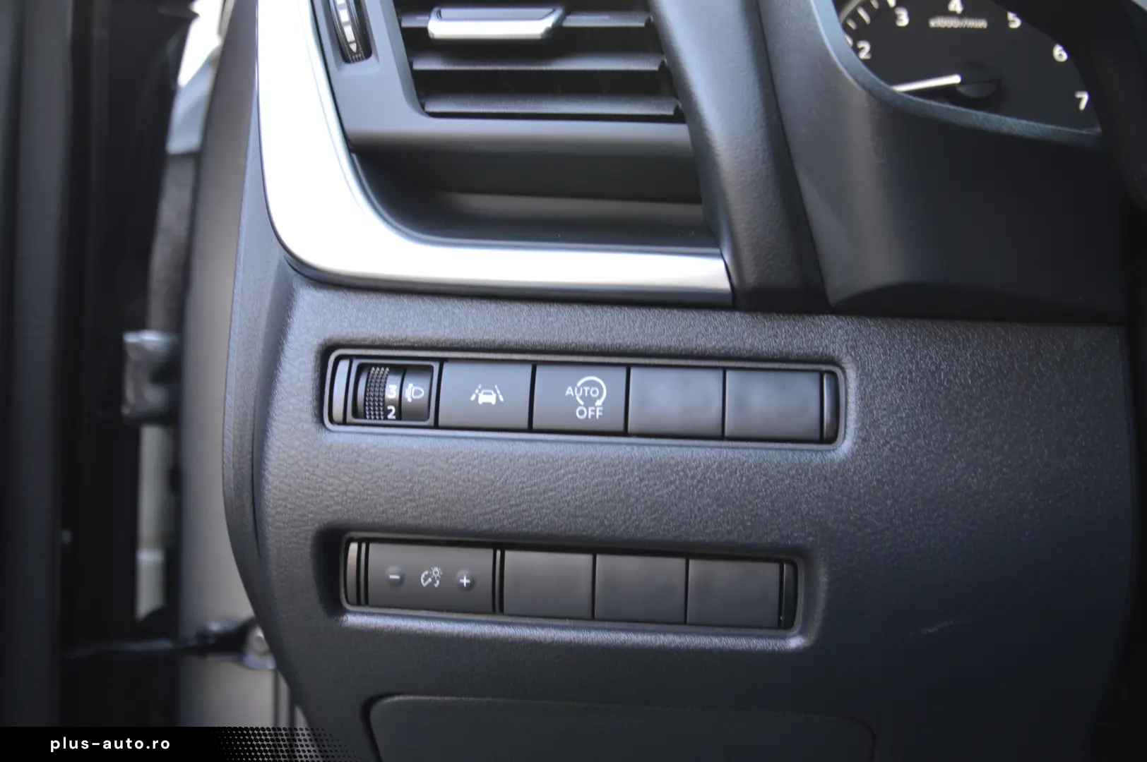 Nissan Qashqai 1.3 l 156CP X-Tronic MHEV N-Connecta