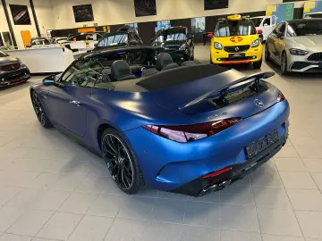 Mercedes-Benz SL 63 AMG