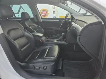 Skoda Superb 2.0 TDI DSG Elegance 4x4