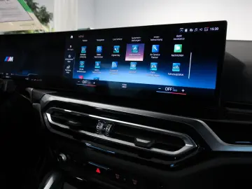 M240i xDrive (G42)  A-LED LHZ Harman Kardon HUD