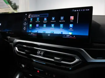 M240i xDrive (G42)  A-LED LHZ Harman Kardon HUD