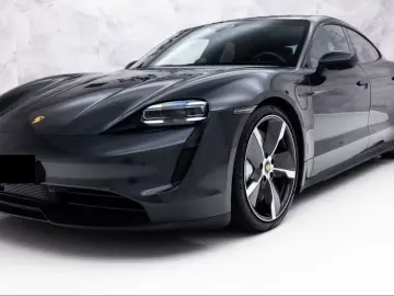 Porsche Taycan 4S Performance Plus
