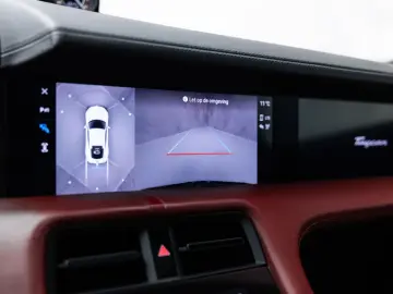 Porsche Taycan 4S Performance Plus