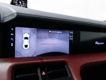 Porsche Taycan 4S Performance Plus