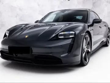 Porsche Taycan 4S Performance Plus