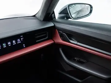 Porsche Taycan 4S Performance Plus