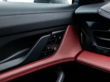 Porsche Taycan 4S Performance Plus