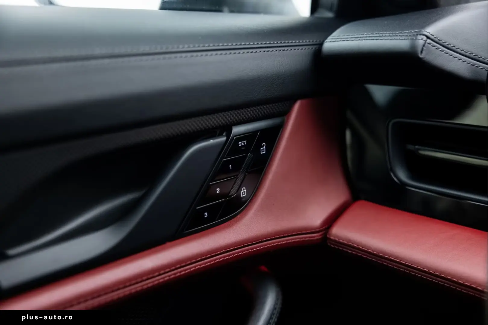 Porsche Taycan 4S Performance Plus