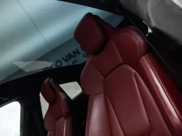 Porsche Taycan 4S Performance Plus