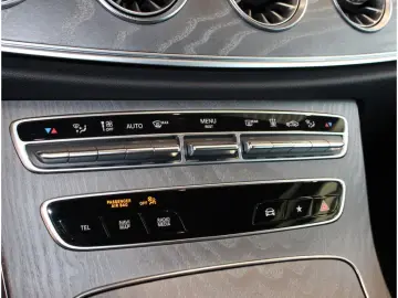 CLS 53 AMG 4Matic 1.Hand LED AMG Perf. AGA TOP