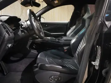 DBX 707 All in black  Carbon Pack