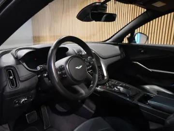 DBX 707 All in black  Carbon Pack