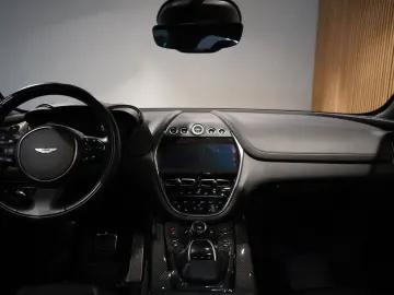 DBX 707 All in black  Carbon Pack