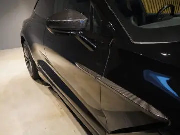 DBX 707 All in black  Carbon Pack