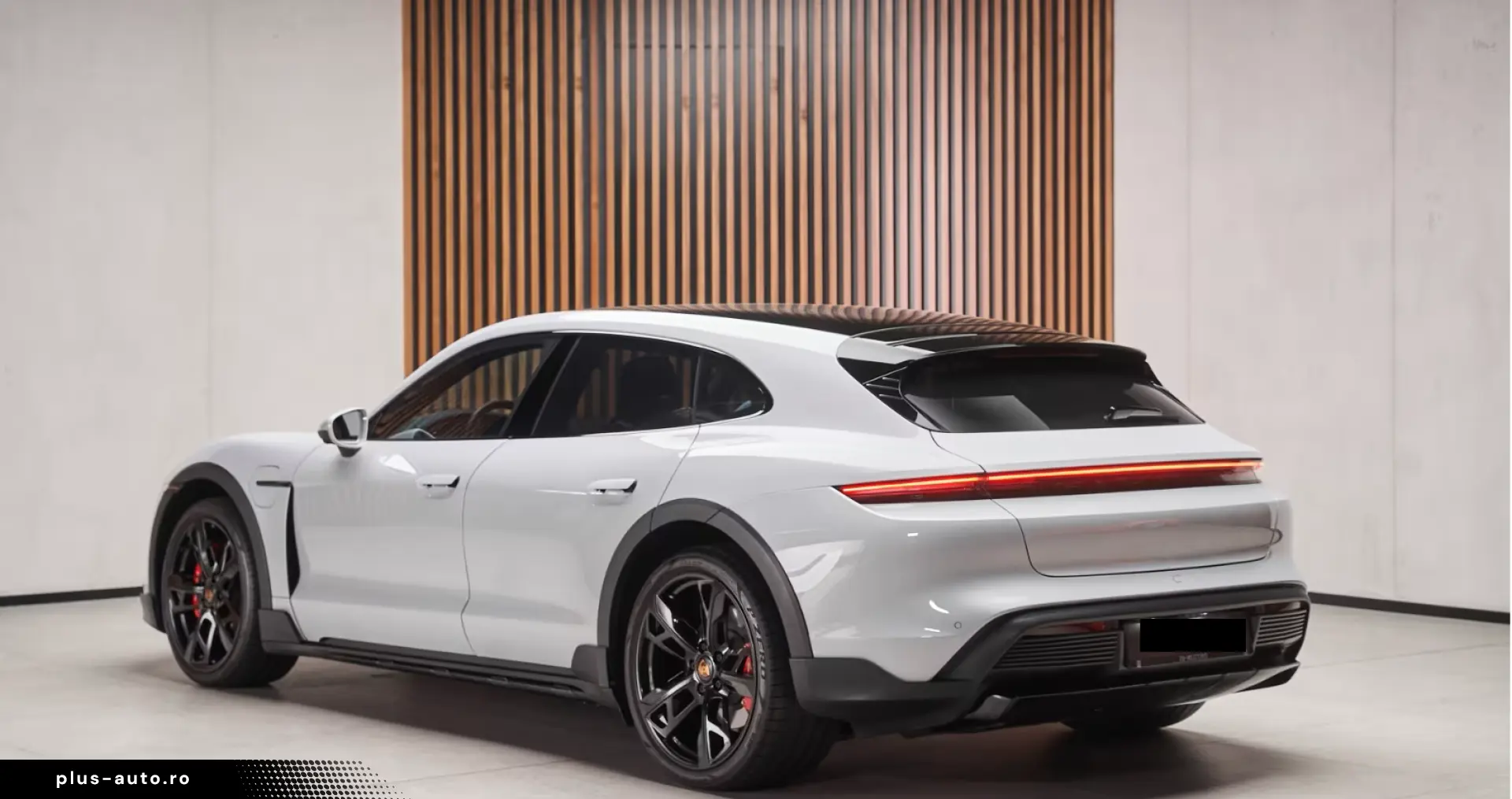 Porsche Taycan Cross Turismo 4S Panorama 360