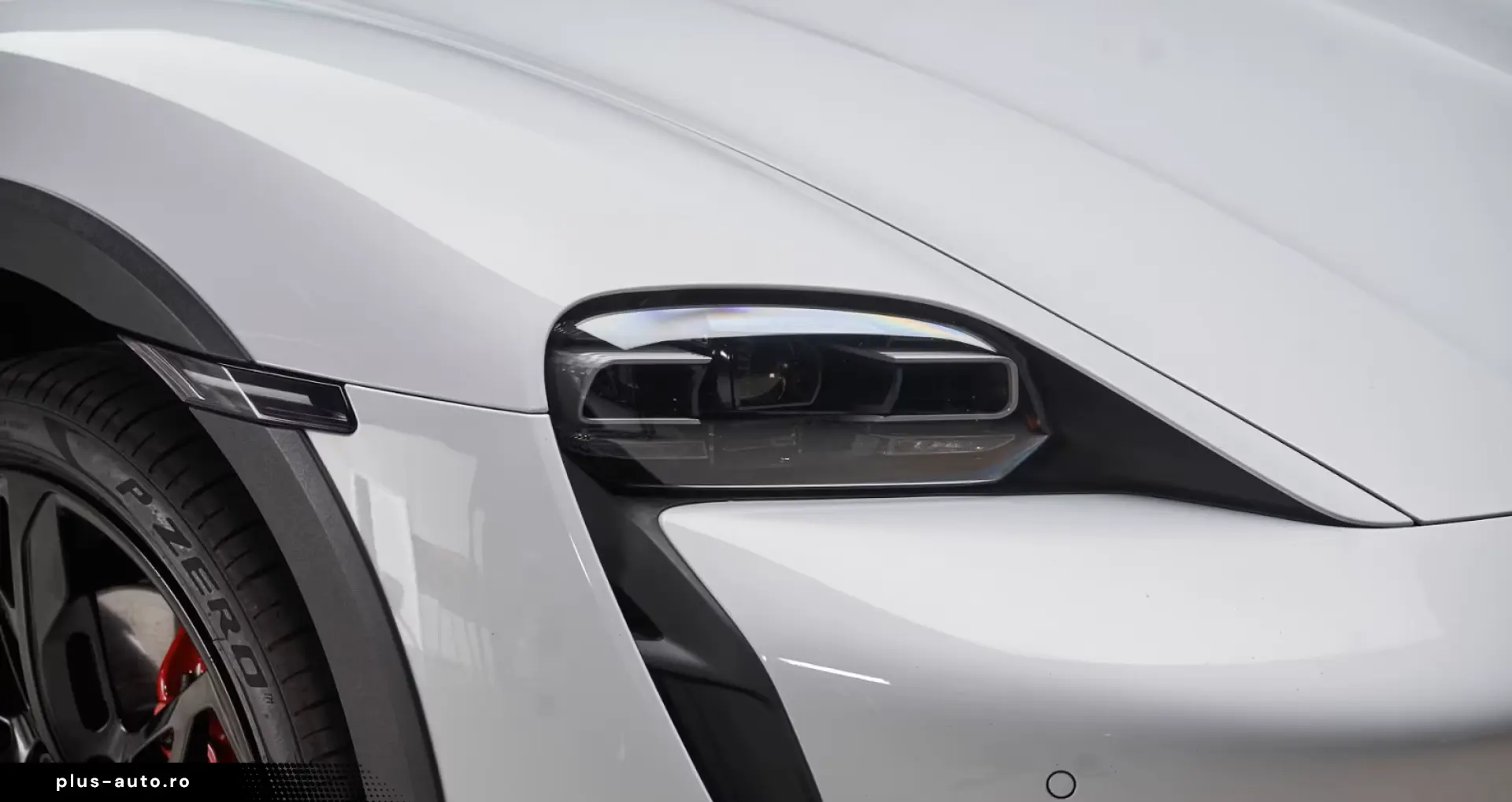 Porsche Taycan Cross Turismo 4S Panorama 360