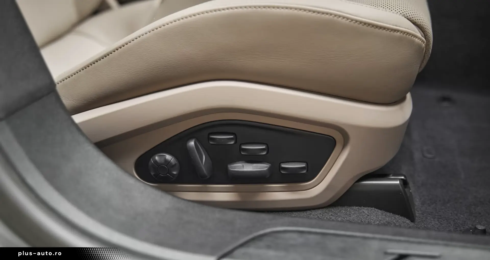 Porsche Taycan Cross Turismo 4S Panorama 360