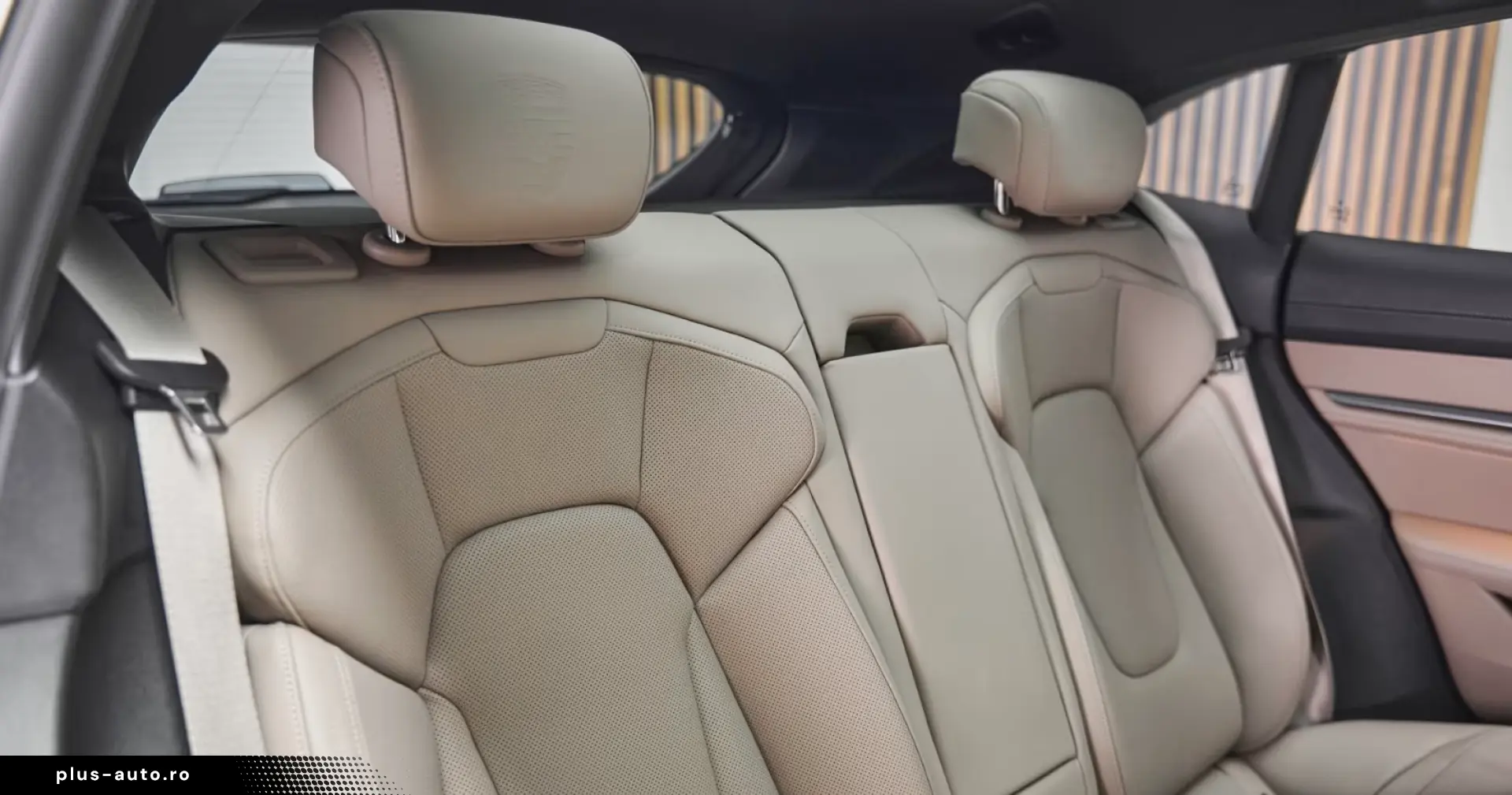 Porsche Taycan Cross Turismo 4S Panorama 360