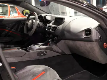 V8 Vantage F1 Edition CeramicBrakes Carbon Alcan