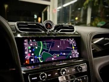 Bentayga 4.0 V8 Mulliner First Edition PANORAMA