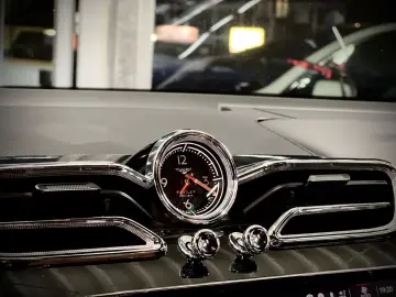 Bentayga 4.0 V8 Mulliner First Edition PANORAMA