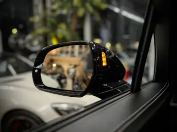 Bentayga 4.0 V8 Mulliner First Edition PANORAMA