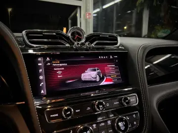 Bentayga 4.0 V8 Mulliner First Edition PANORAMA