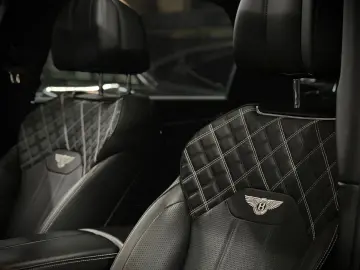 Bentayga 4.0 V8 Mulliner First Edition PANORAMA