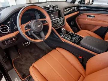 Bentayga 4.0 V8 EWB Azure 4WD Autom.