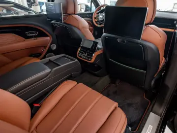 Bentayga 4.0 V8 EWB Azure 4WD Autom.