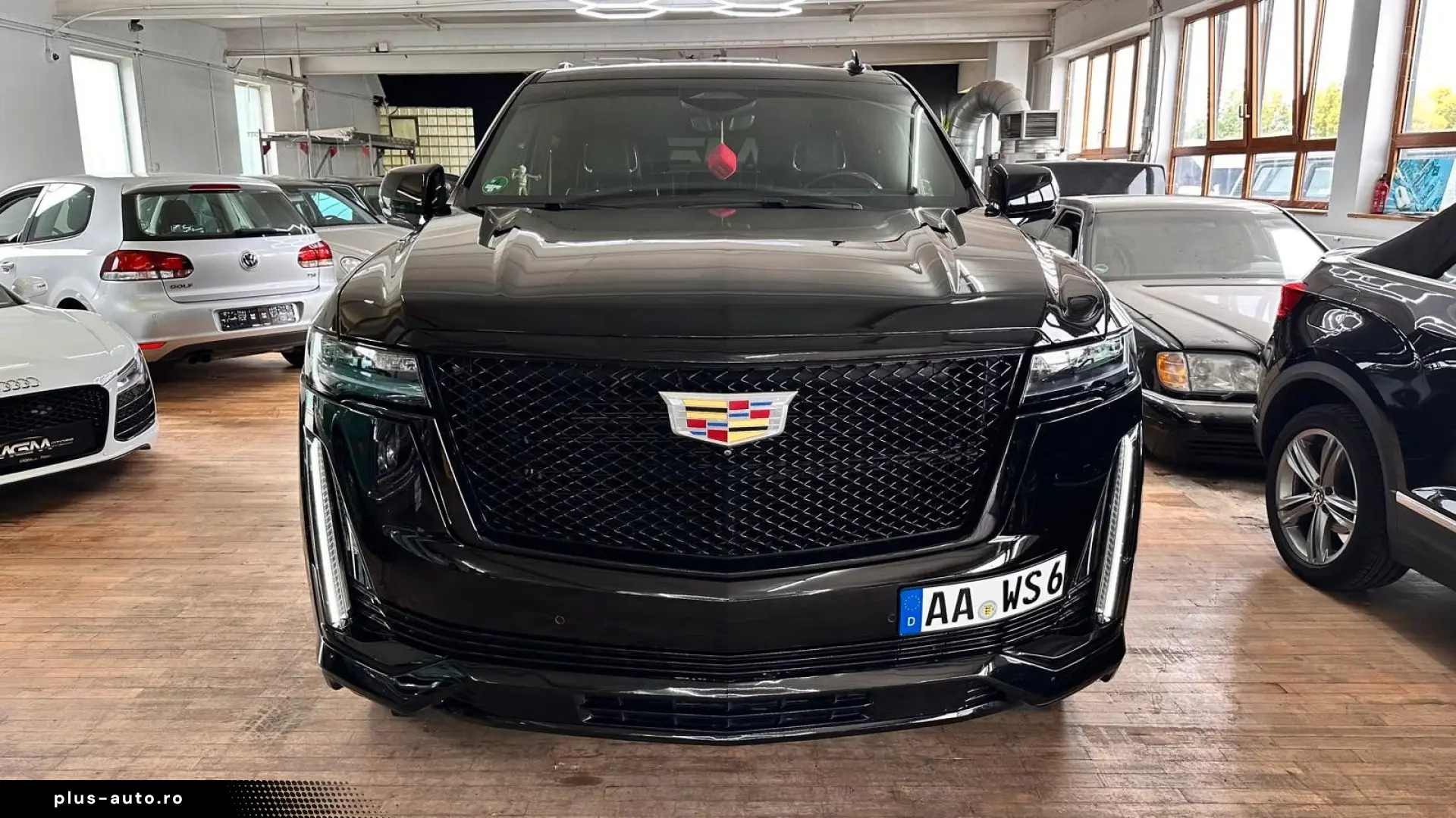 Escalade GMT EU6 6.2 V8 Sport Black Black