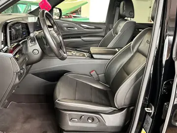 Escalade GMT EU6 6.2 V8 Sport Black Black