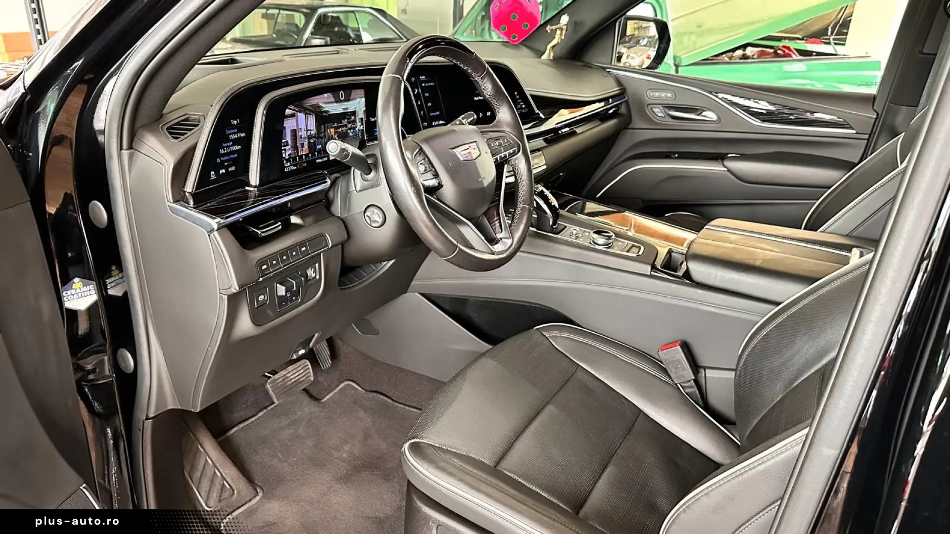 Escalade GMT EU6 6.2 V8 Sport Black Black