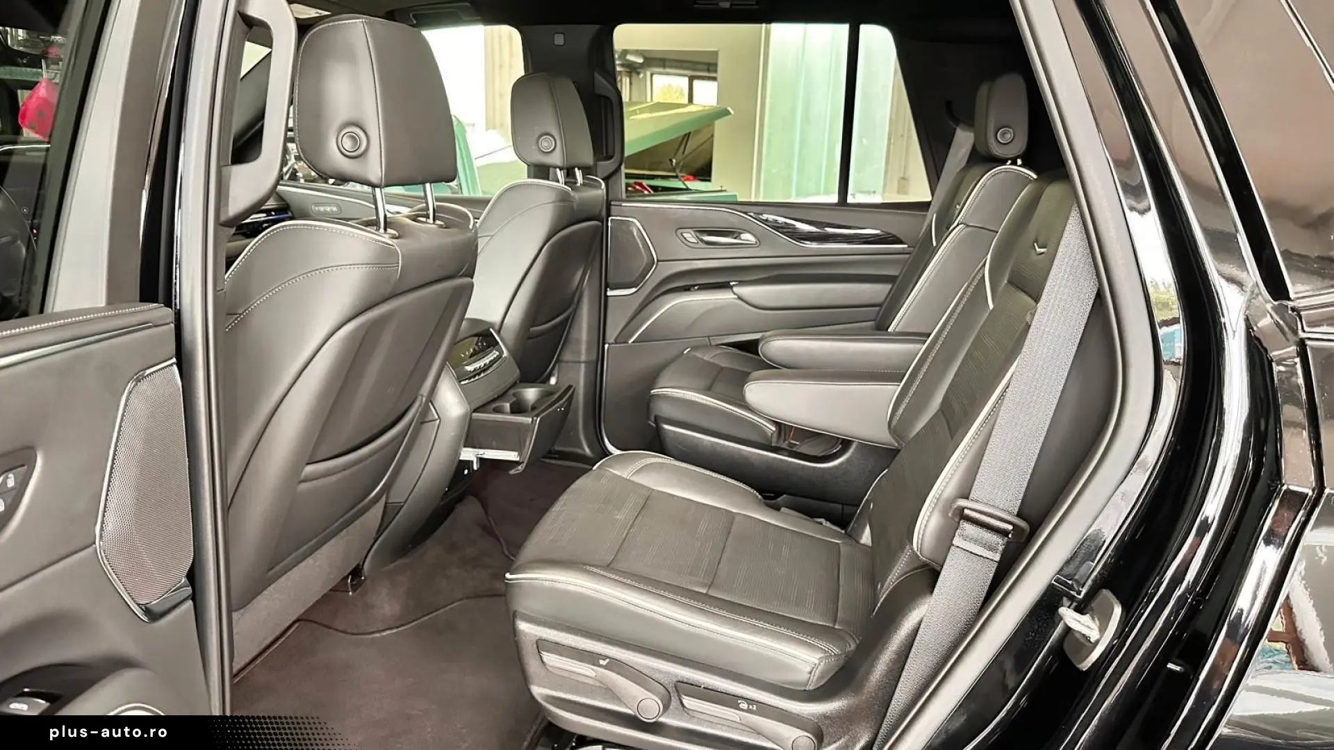 Escalade GMT EU6 6.2 V8 Sport Black Black