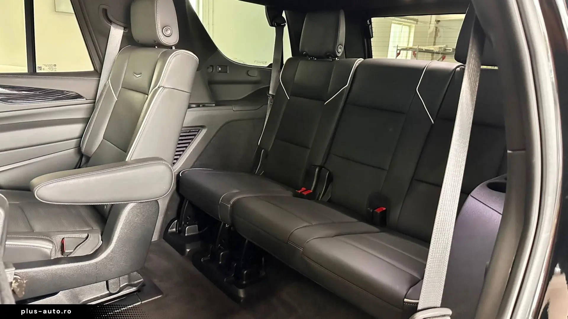 Escalade GMT EU6 6.2 V8 Sport Black Black