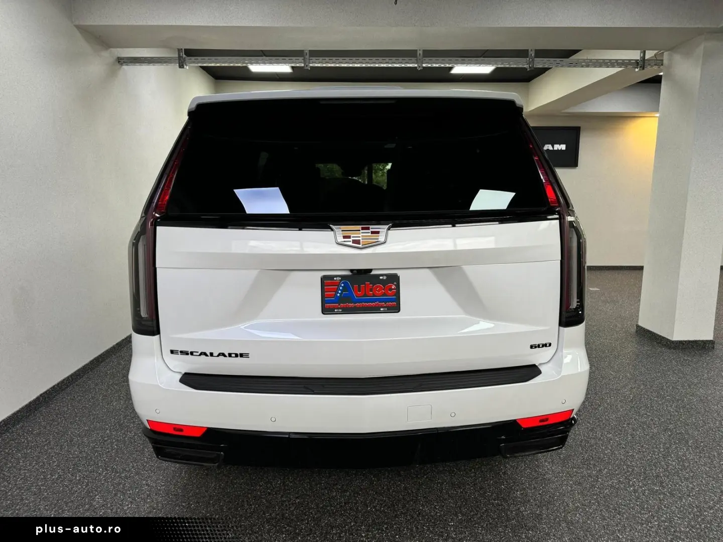 ESCALADE ESV SPORT 6.2 V8