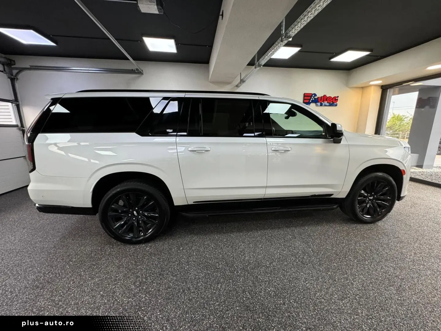 ESCALADE ESV SPORT 6.2 V8