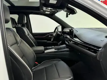 ESCALADE ESV SPORT 6.2 V8