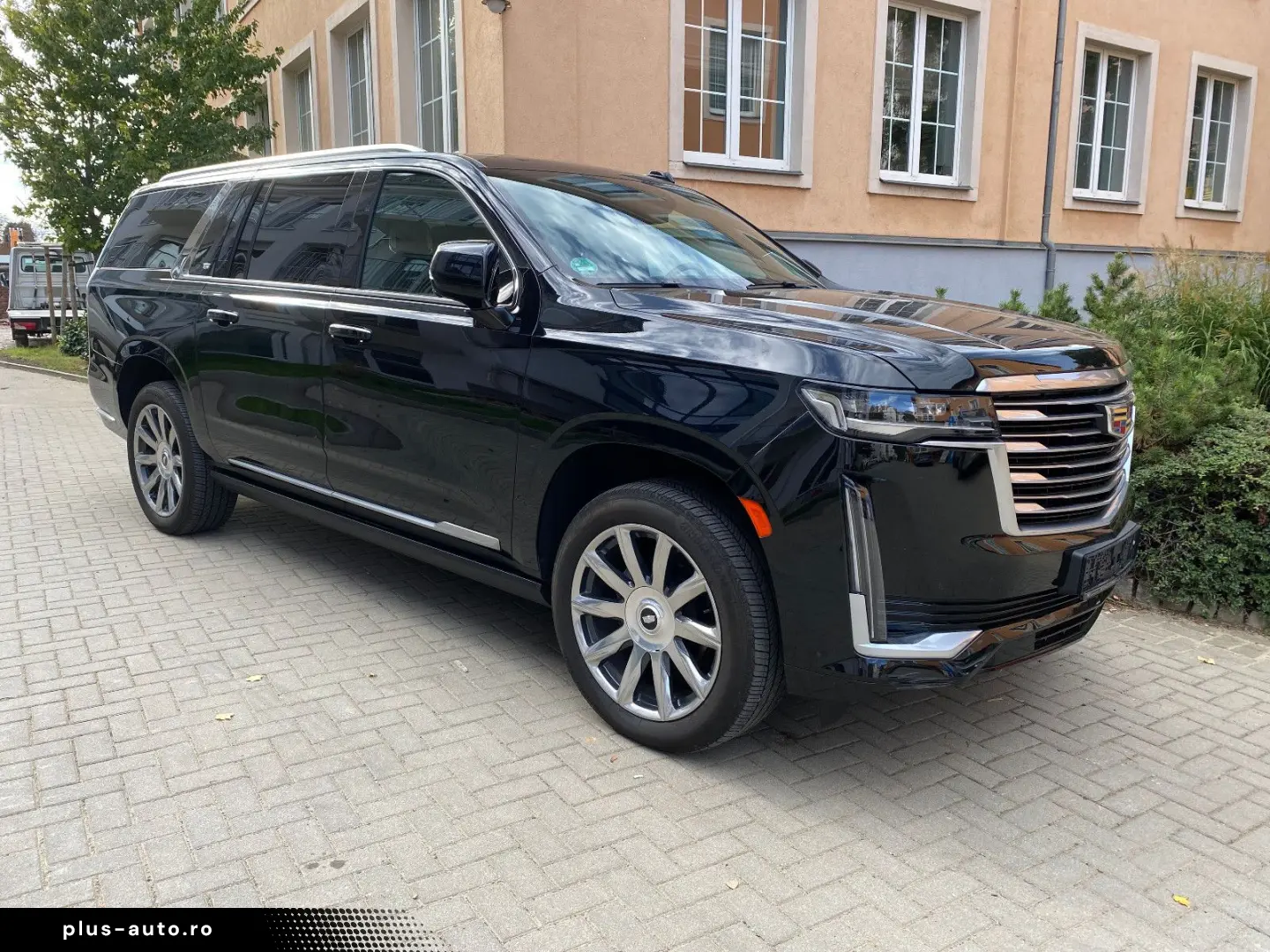 Escalade ESV 4WD V8 Premium Platinum