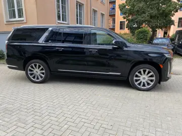 Escalade ESV 4WD V8 Premium Platinum