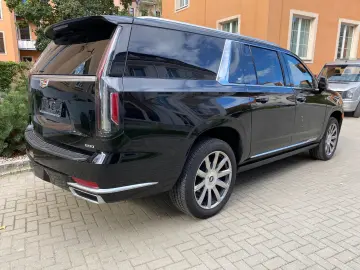Escalade ESV 4WD V8 Premium Platinum