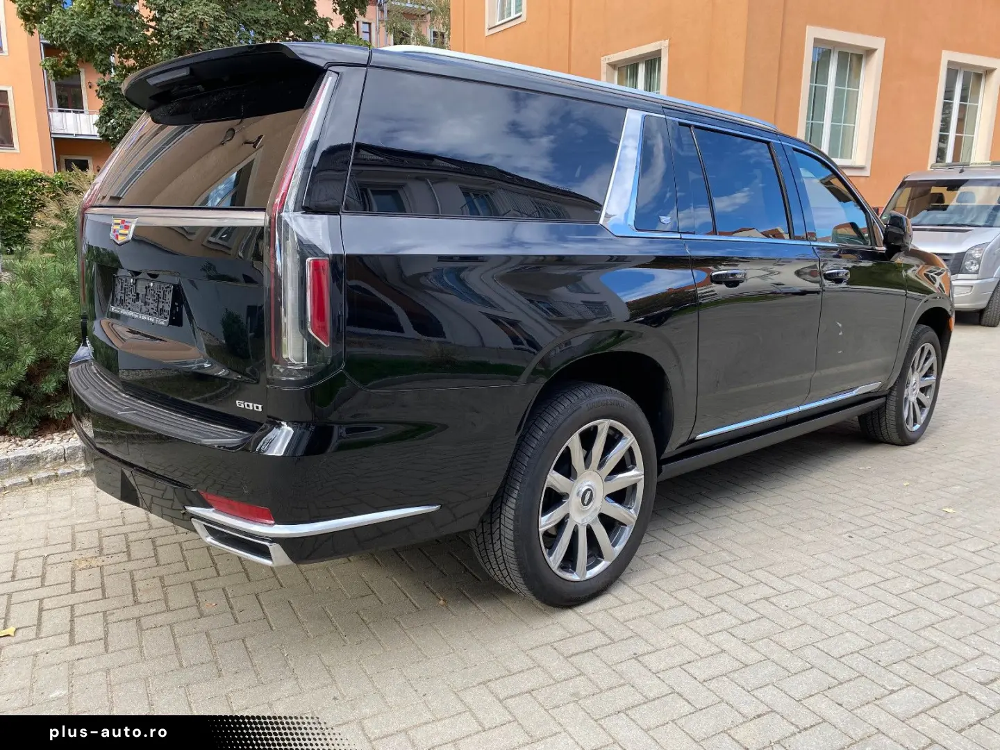 Escalade ESV 4WD V8 Premium Platinum