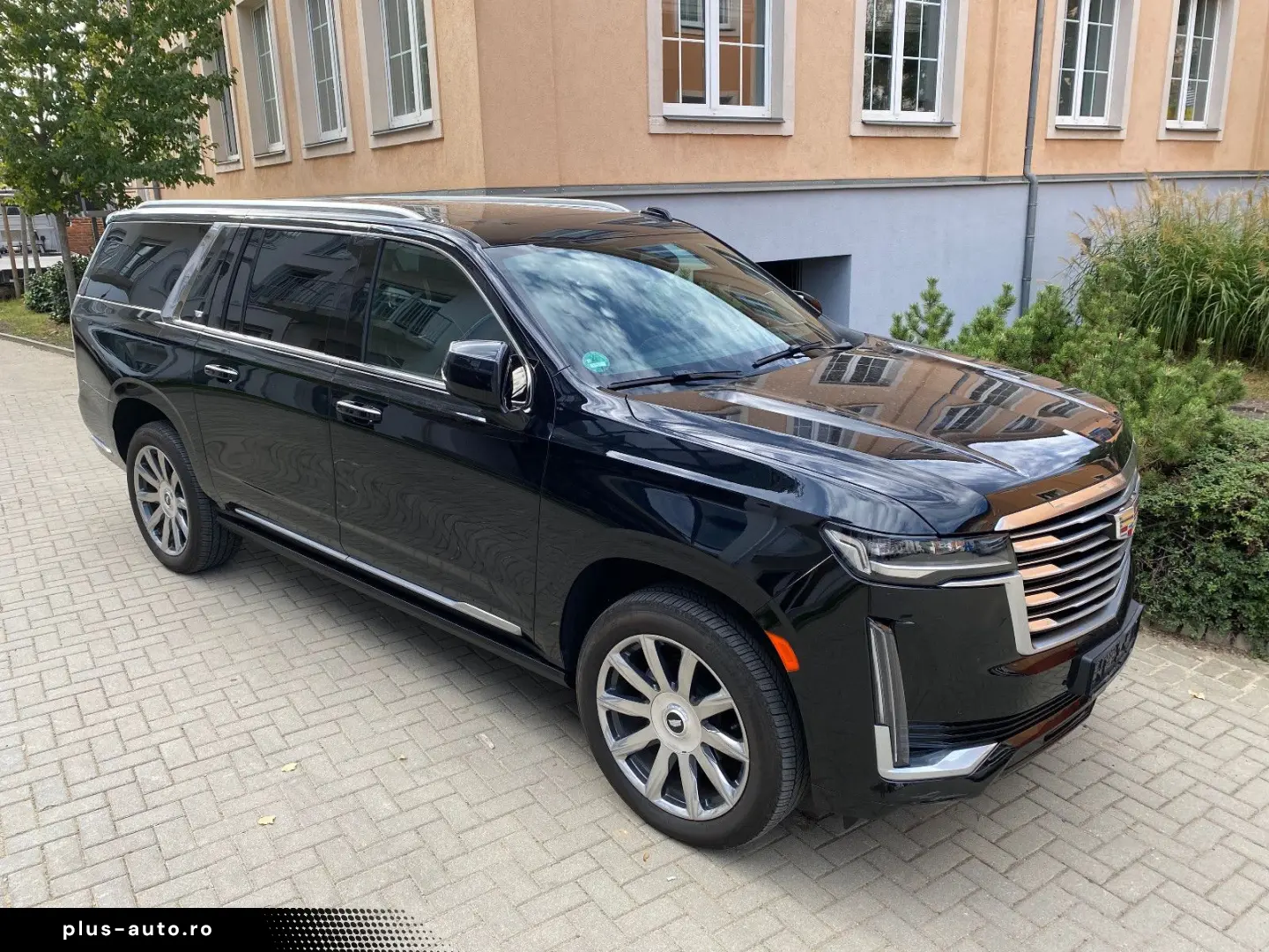 Escalade ESV 4WD V8 Premium Platinum