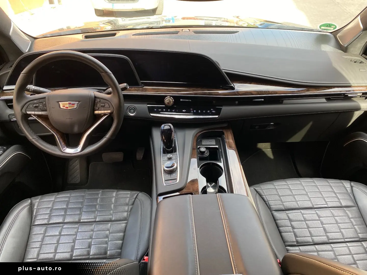 Escalade ESV 4WD V8 Premium Platinum