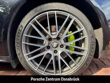 Panamera 4S E-Hybrid BOSE Sportabgasanlage Head-