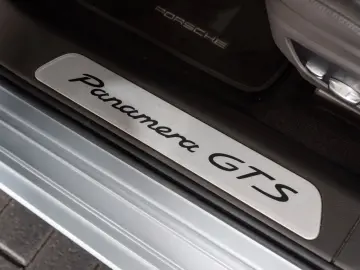 Panamera GTS SPORT-DESIGN BOSE LUFTFEDER. HUD